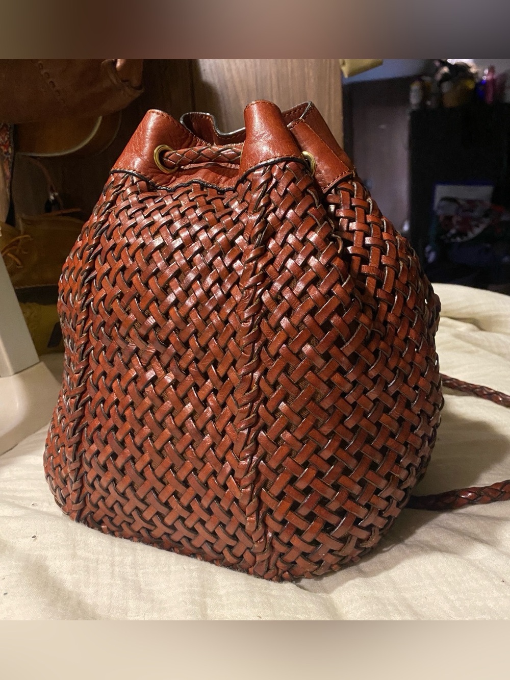 TALBOTS vintage woven leather mini sling purse drawstring bucket bag backpack - Picture 2 of 8